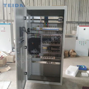 熱門恒壓供水控制柜與風(fēng)機(jī)水泵配電柜價格解析